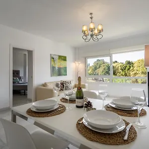 Front In Puerto Banus Apartment